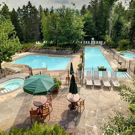 Le Serein Condo Tremblant Les-Eaux モントランブラン エクステリア 写真