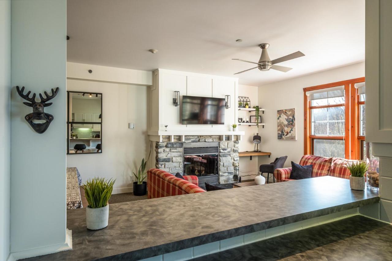 Le Serein Condo Tremblant Les-Eaux モントランブラン エクステリア 写真